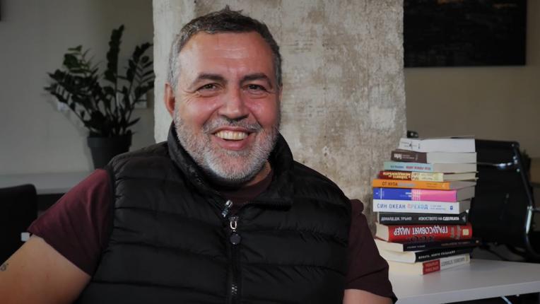  Една легенда на 55: по какъв начин се промени Христо Мутафчиев през годините 