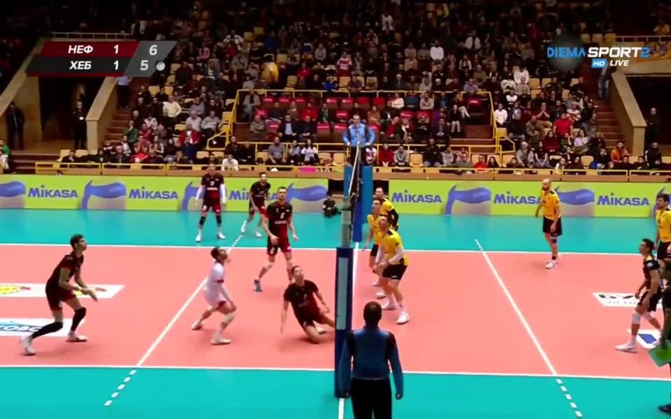 Отборът на Нефтохимик постигна победа с 3:1 над Хебър в