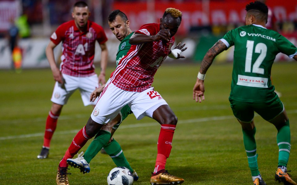 Дойде време за едно от &bdquo;най-горещите&rdquo; дербита в България в