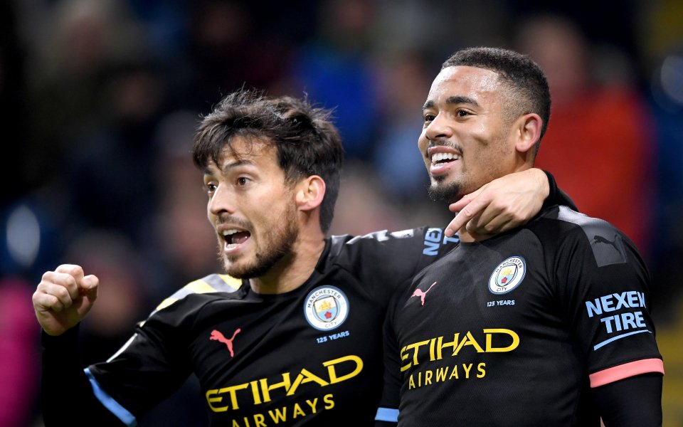 Отборите на Бърнли и Манчестър Сити играят при резултат 0:1