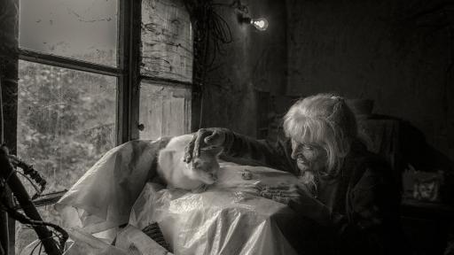  Жените от селски и градски обитаеми места 