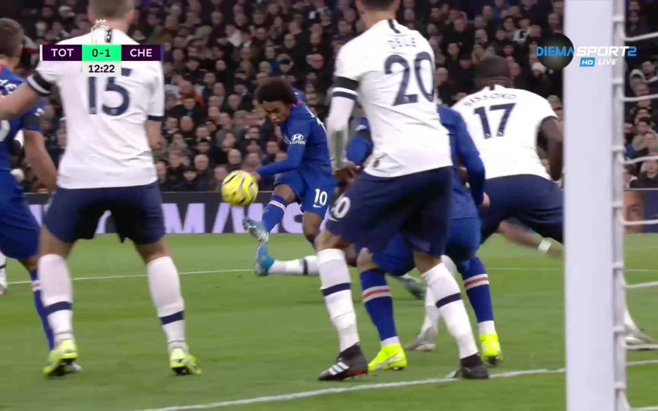 Изключително изпълнение на Челси от корнер му донесе гол в