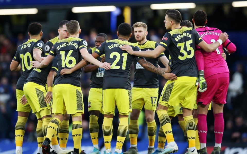 Челси приема Саутхемптън в двубой от 19-ия кръг на Премиършип,