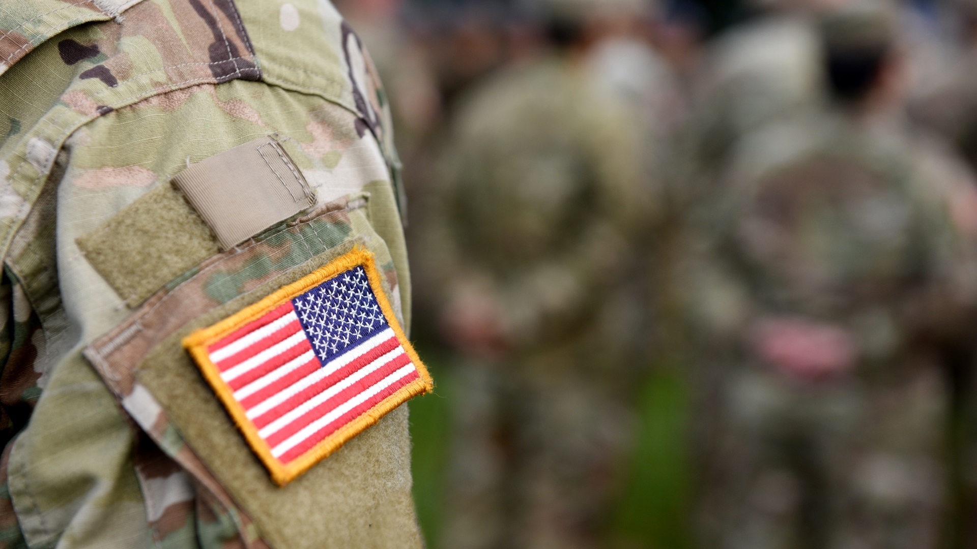 Според говорител на полицията военната база Форт Стюарт e блокирана