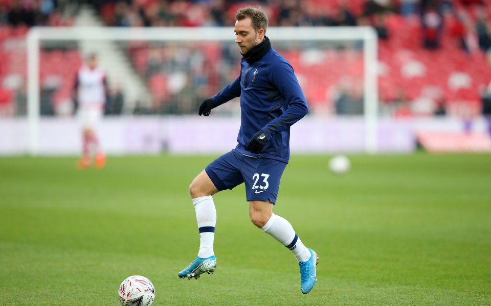 Интер и представителите на звездата на Тотнъм Кристиан Ериксен са