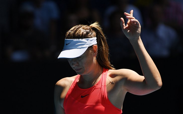 Шарапова аут още в първия кръг на Australian open