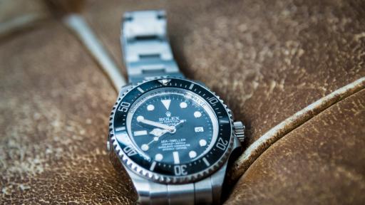  Мъж купи часовник за $350, оказа се, че коства 700 000 