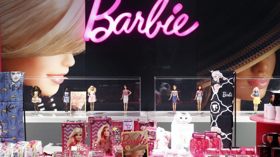  Новите Барби - кукли с редки болести 