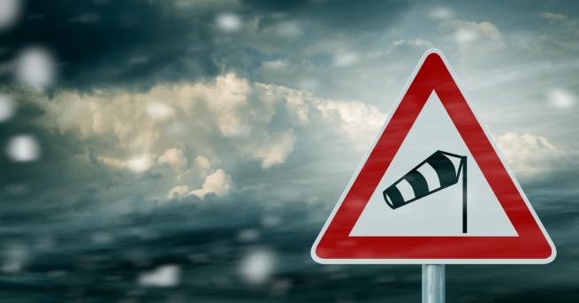 България Внимание Опасно време в четвъртък Обявен е жълт код