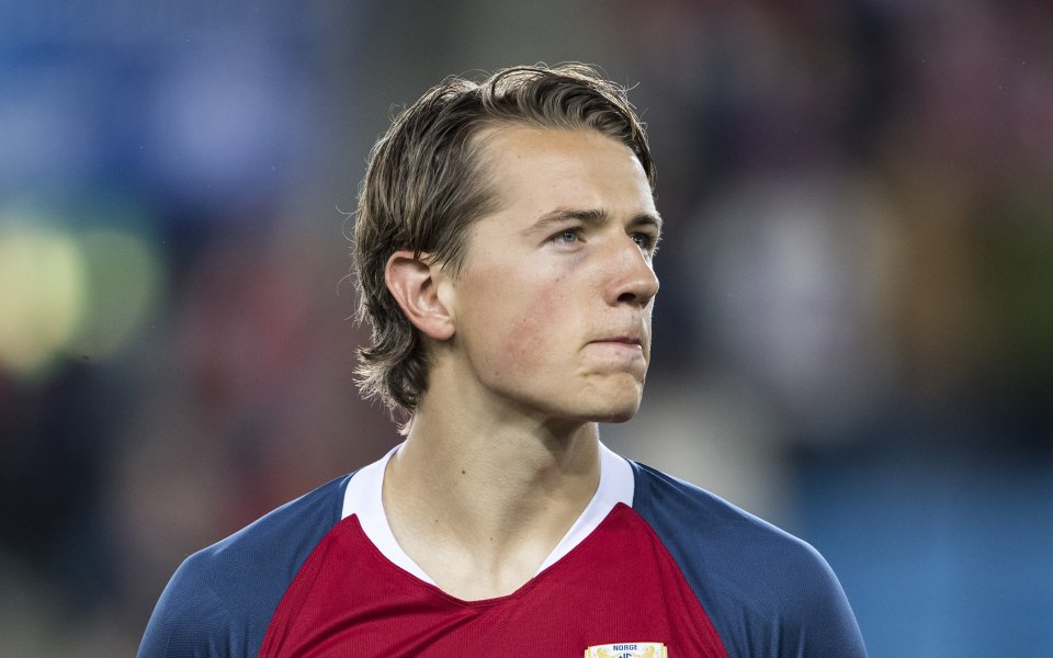 Отборът на Шефилд Юнайтед счупи трансферния си рекорд, привличайки в