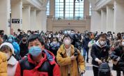 Епидемията от ковид излиза от надзор, лекари в Хонконг на митинг 
