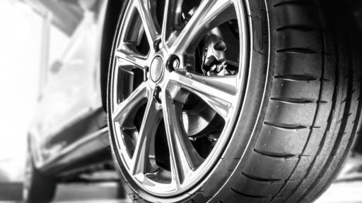  Свидетел против Данчо Катаджията осъмна с развити болтове на автомобила си 