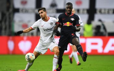 Упамекано държи Арсенал и Тотнъм под напрежение