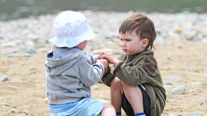 Урок по общуване: как да подготвим дете между 1 и 2 години