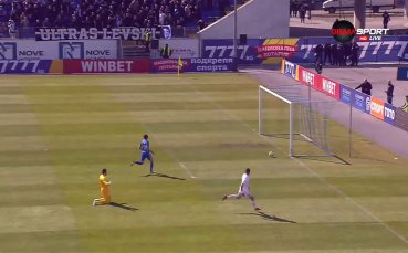 Ивайло Димитров смълча трибуните на стадион Виваком Арена Георги Аспарухов