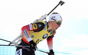 Норвежката Тирил Екхоф спечели масовия старт на 12 5 км от