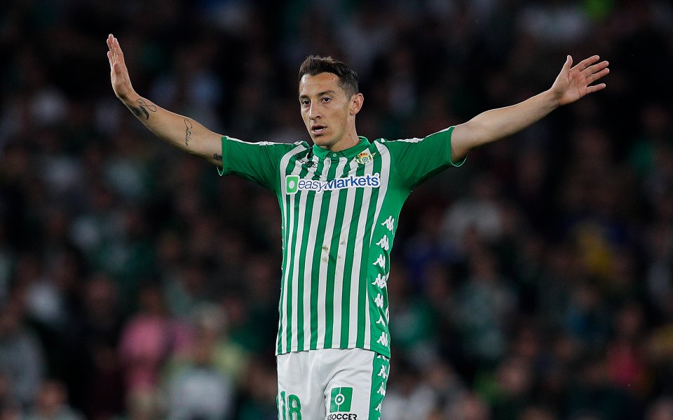 Испанския Реал Бетис е поредният футболен клуб, който е принуден