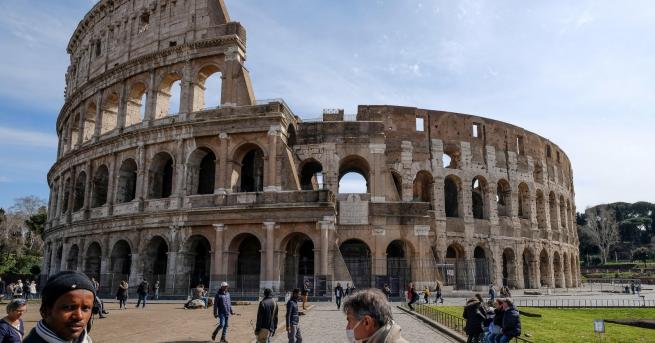 Свят Защо коронавирусът удари смъртоносно точно Италия Италия се превърна
