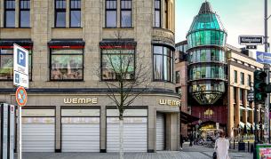 Германия спря приема на бежанци заради COVID-19