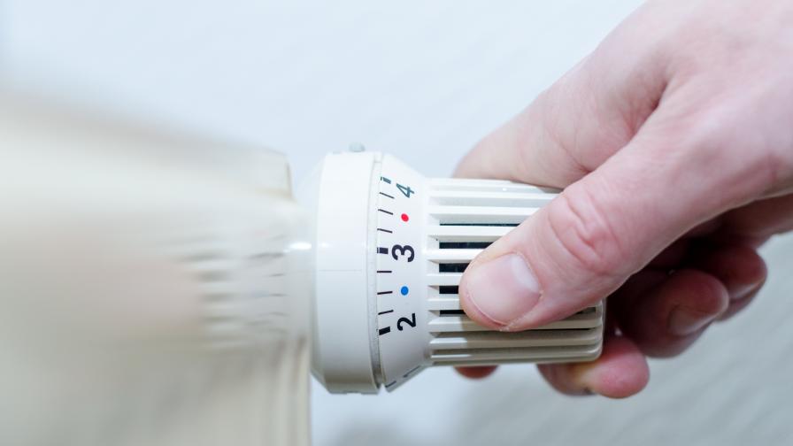  КЕВР понижава цената на парното с до 25% от 1 април 