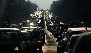 Нови мерки за придвижване: Натоварен трафик в първия работен ден