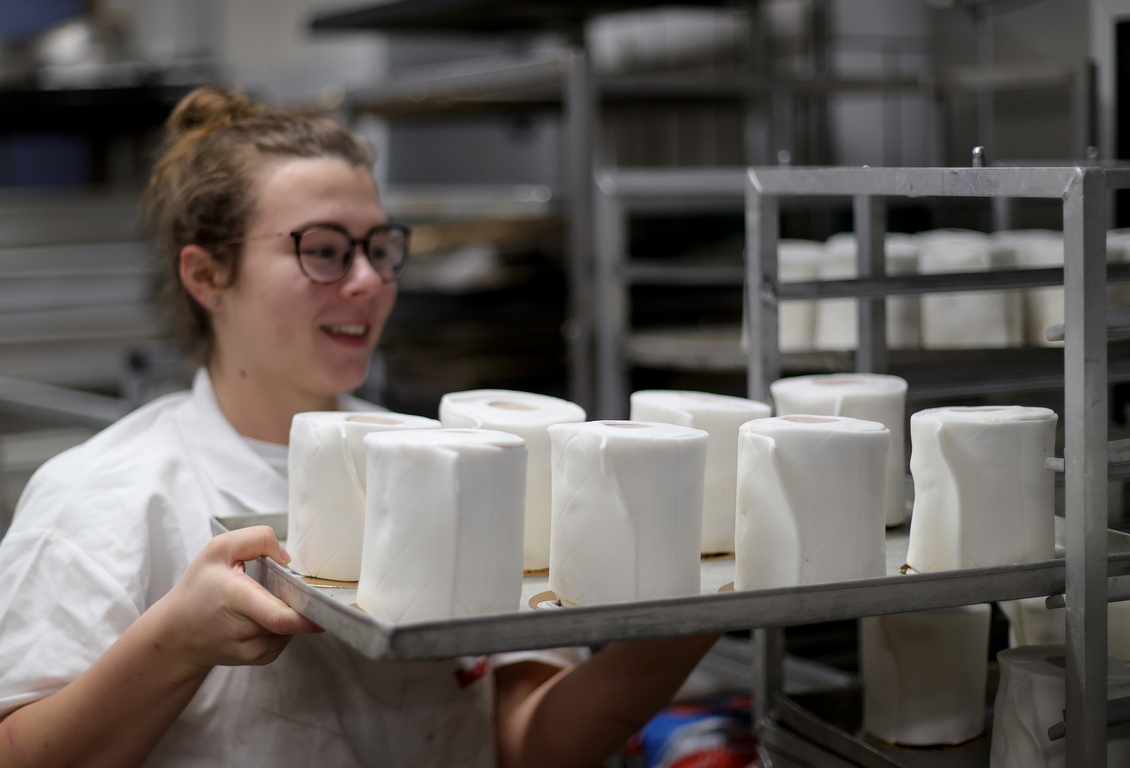 <p>Коронавирусът SARS-CoV-2, който причинява болестта COVID-19, доведе до паника при закупуването на тоалетна хартия в цяла Германия.</p>