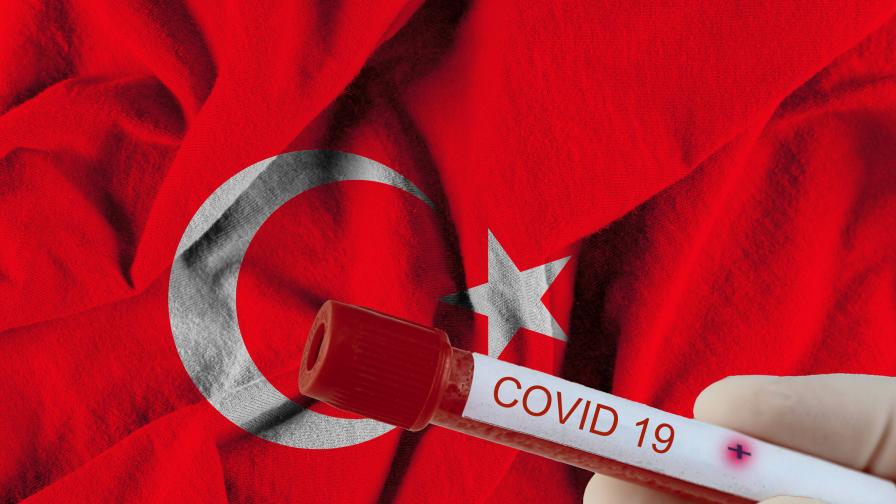Турция иска PCR тест и за преминаващите транзитно авиопътници