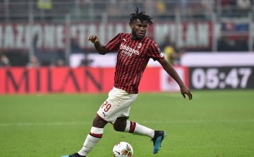 Халфът на Милан Франк Кеси изпитва сериозни затруднения със завръщането