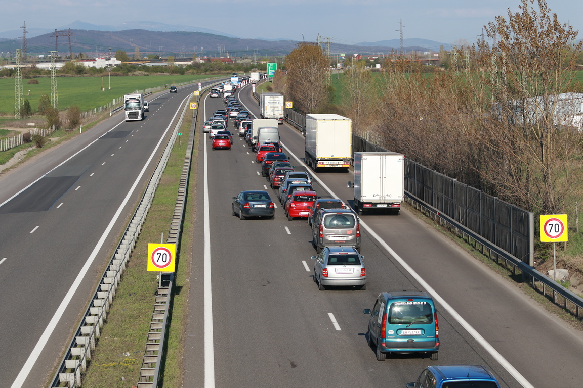 <p>Автомагистрала Хемус, КПП</p>