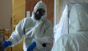 <p>Турция достави 400 хил. дефектни защитни облекла срещу COVID-19</p>