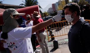 Чили наложи пълна блокада на столицата Сантяго