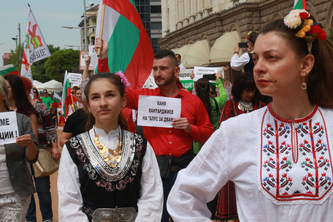 <p>&bdquo;Първо да ни забележат и най-вече да ни отворят залите&ldquo;, настоява Вълканова.</p>