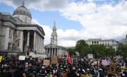  Законопроект: До 10 година затвор за опозоряване на монументи във Англия 