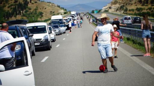  Огромна опашка от коли за влизане в Гърция (СНИМКИ) 