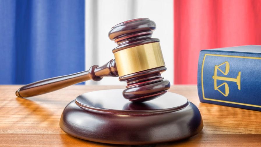  Френският съд отхвърли съвсем целия закон за цензурата в интернет 