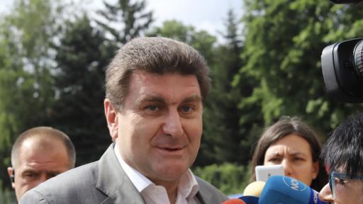  Валентин Златев 