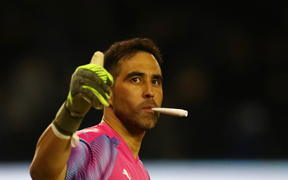 Вратарят на Манчестър Сити Клаудио Браво може да се премести