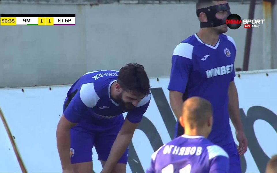 Флорент Боджадж от Етър матира Дичевски в 52-ата минута с