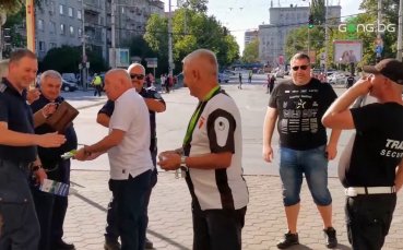 Собственикът на Локомотив Пловдив Христо Крушарски пристигна на Националния стадион