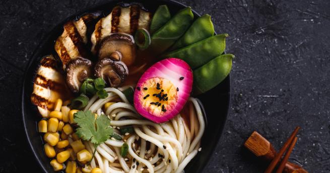 Любопитно Рамен - японската класическа супа с нудли Вижте как