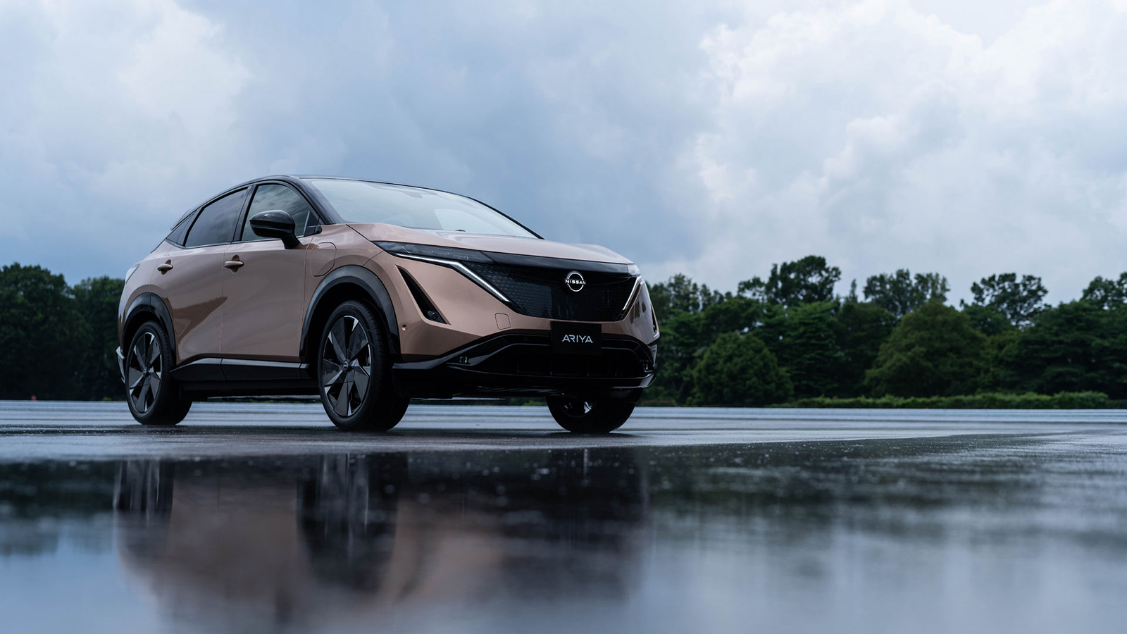 Nissan ще лансира първия EV с твърдотелна батерия през 2028 г.