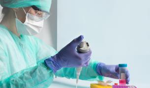 Министерството на туризма затваря за ден заради коронавирус