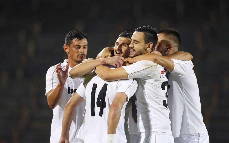 Хърватски защитник ще бъде пробван в отбора на Славия. Знае