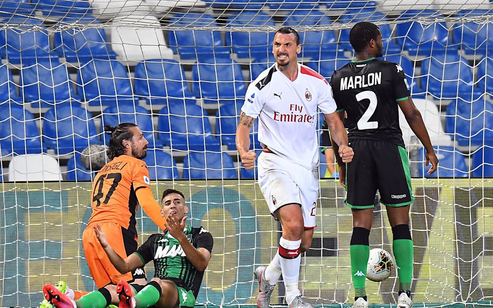 Отборът на Милан се поздрави с нови три точки, след