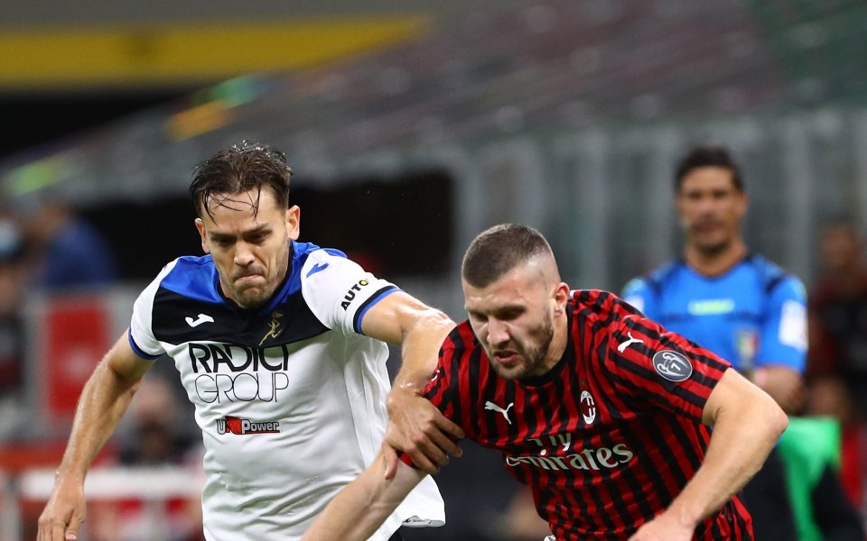 Отборите на Милан и Аталанта играят при резултат 1:1 в