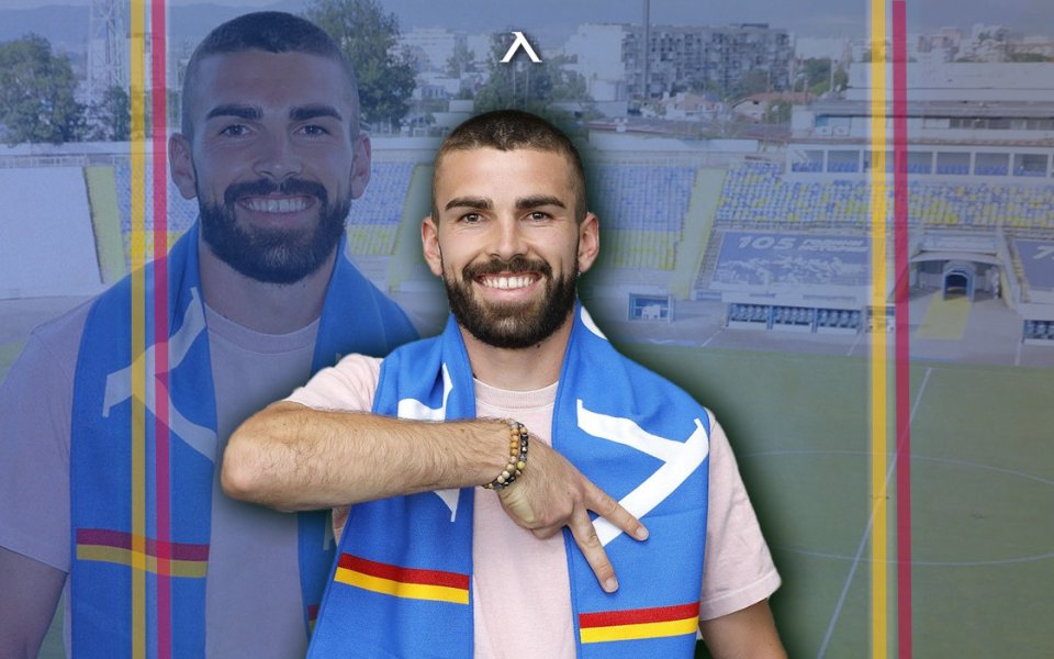 Отборът на Левски официално представи нов играч. "Сините" представиха френския