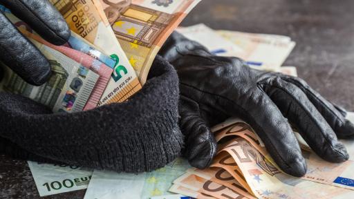  Въоръжен грабеж в ресторант в прохода Петрохан 