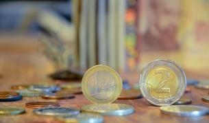 Политически реакции на предложението на Радев за референдум за еврото