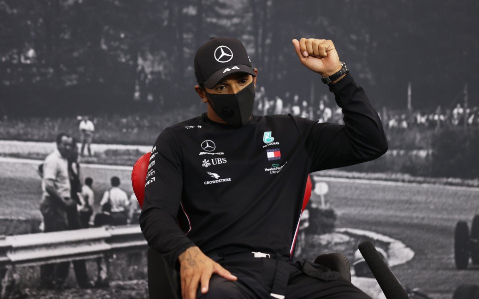 Люис Хамилтън записа нова победа в днешната Гран при на