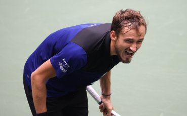 Руският тенисист Даниил Медведев отказа участие на турнира на червени